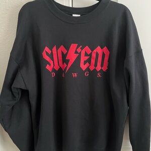 XL Georgia Bulldog Sic ‘Em Black HANES Sweatshirt with Red Graphic